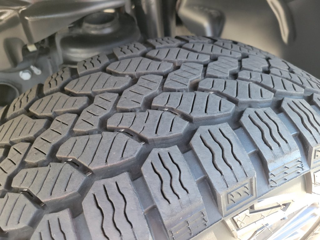 Used 2024 Jeep Wrangler High Altitude AWD/4WD image 30