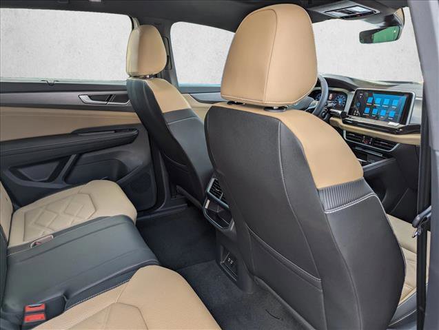 New 2026 Volkswagen Atlas Cross Sport SE image 29