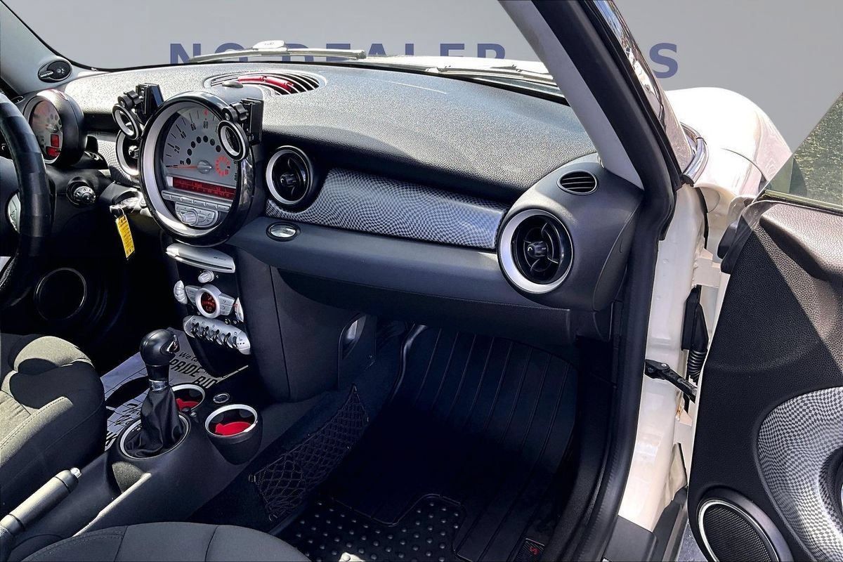 Used 2010 MINI Cooper S FWD image 22
