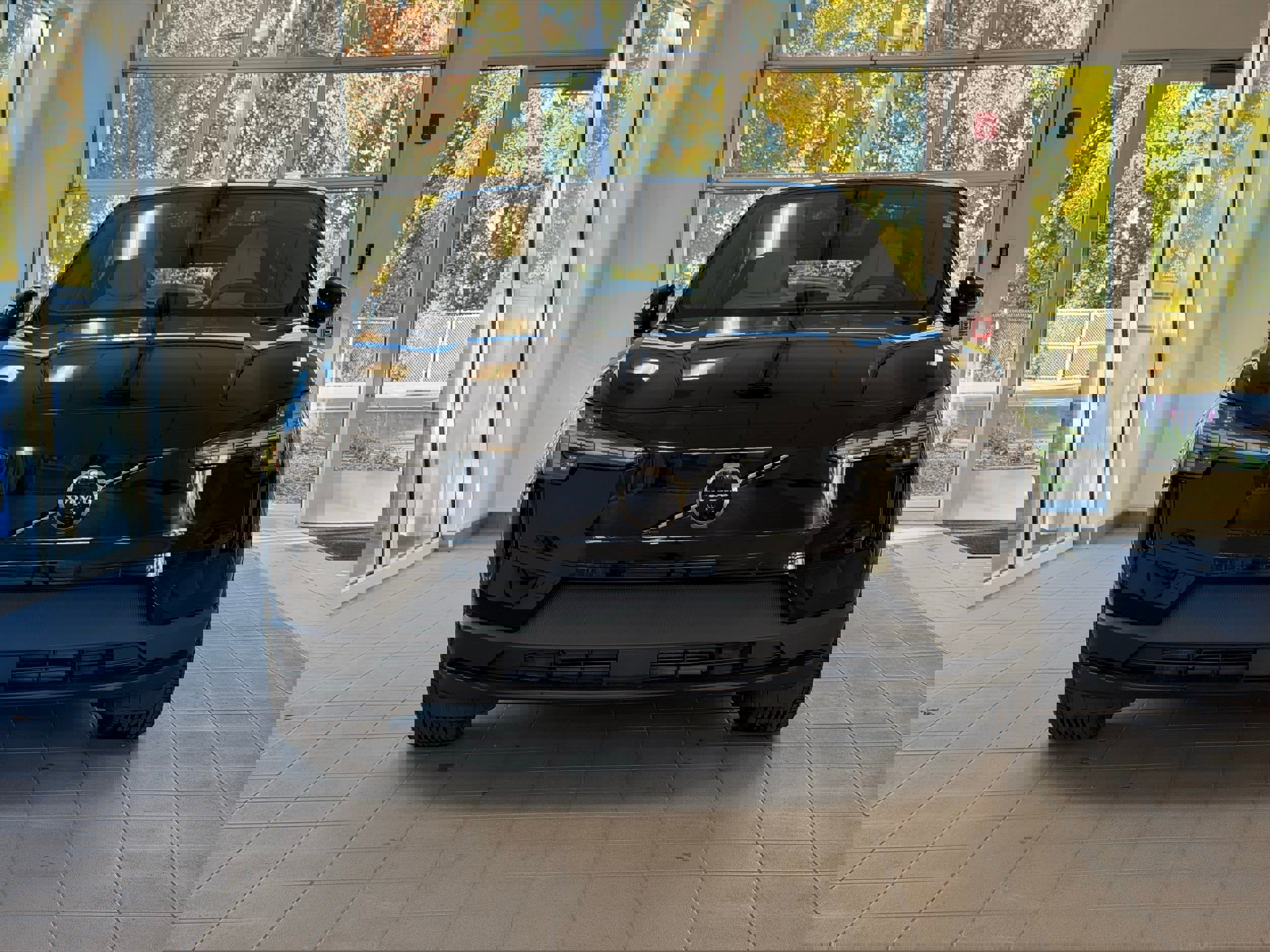 New 2026 Volvo EX30 Ultra w/ Climate Package image 3