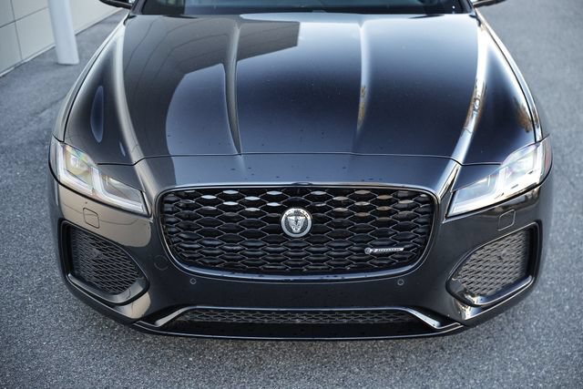 New 2024 Jaguar XF R-Dynamic SE AWD/4WD image 16