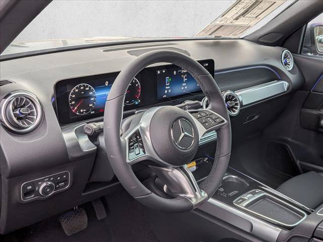New 2026 Mercedes-Benz GLB 250 4MATIC image 3