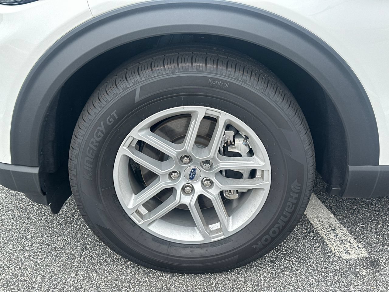 New 2026 Ford Explorer Active w/ Active Comfort Package RWD image 11