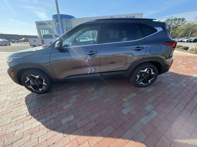 Used 2024 Kia Seltos EX image 15