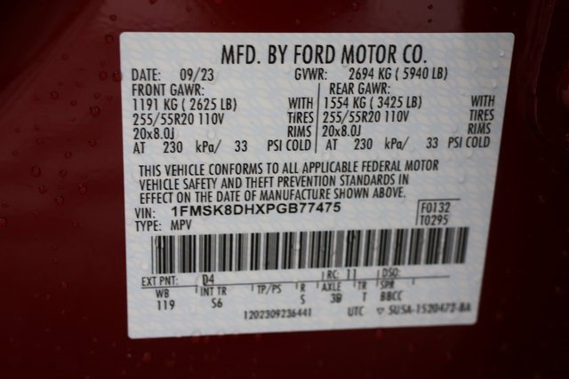 Used 2023 Ford Explorer XLT w/ Equipment Group 202A image 30