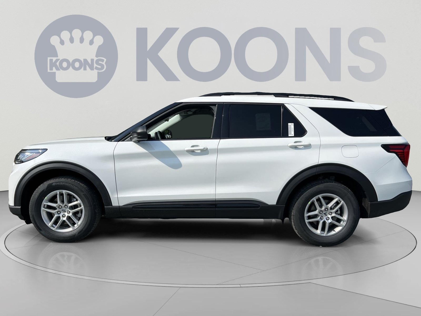 New 2026 Ford Explorer Active AWD/4WD image 2