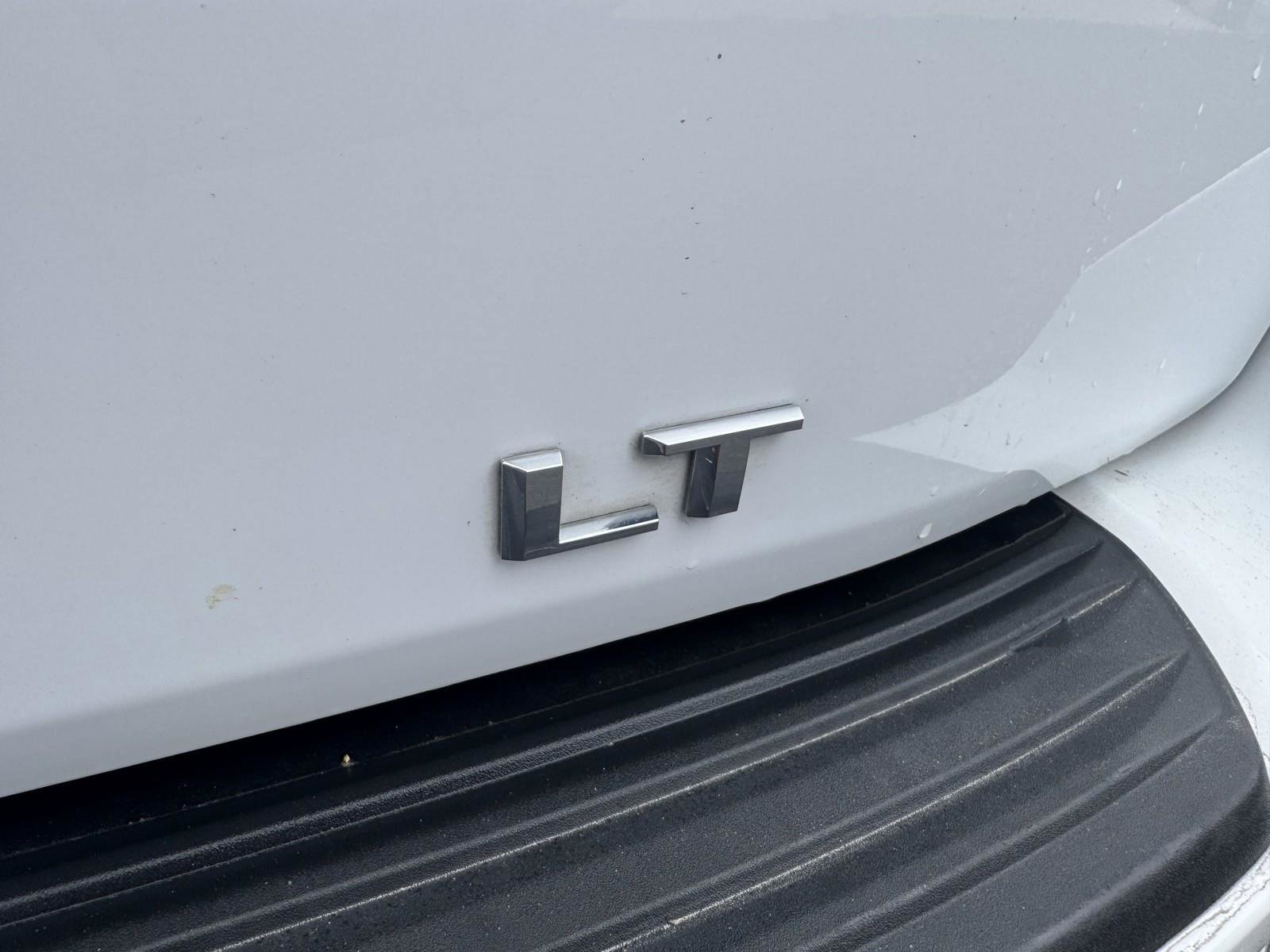 Used 2025 Chevrolet Tahoe LT image 43