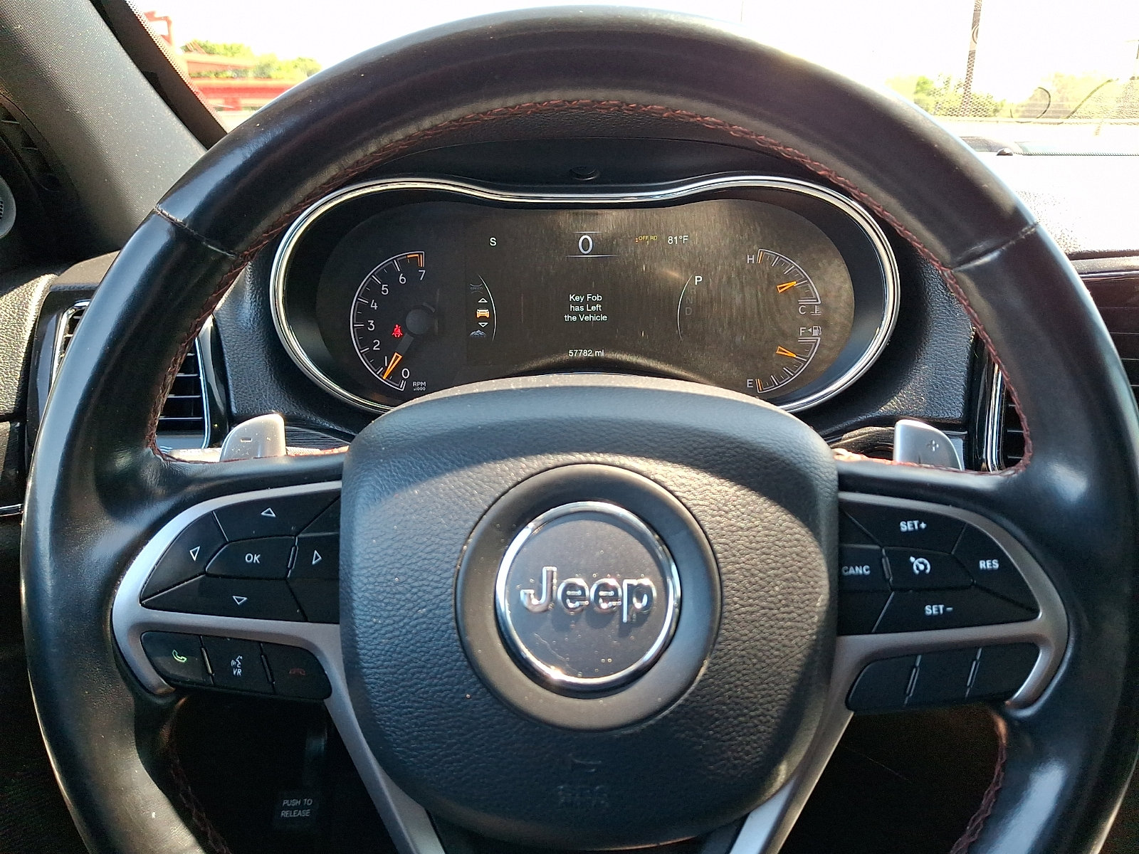 Used 2020 Jeep Grand Cherokee Trailhawk AWD/4WD image 25