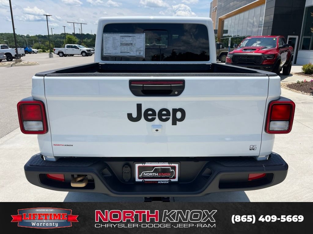 New 2026 Jeep Gladiator Sport AWD/4WD image 17