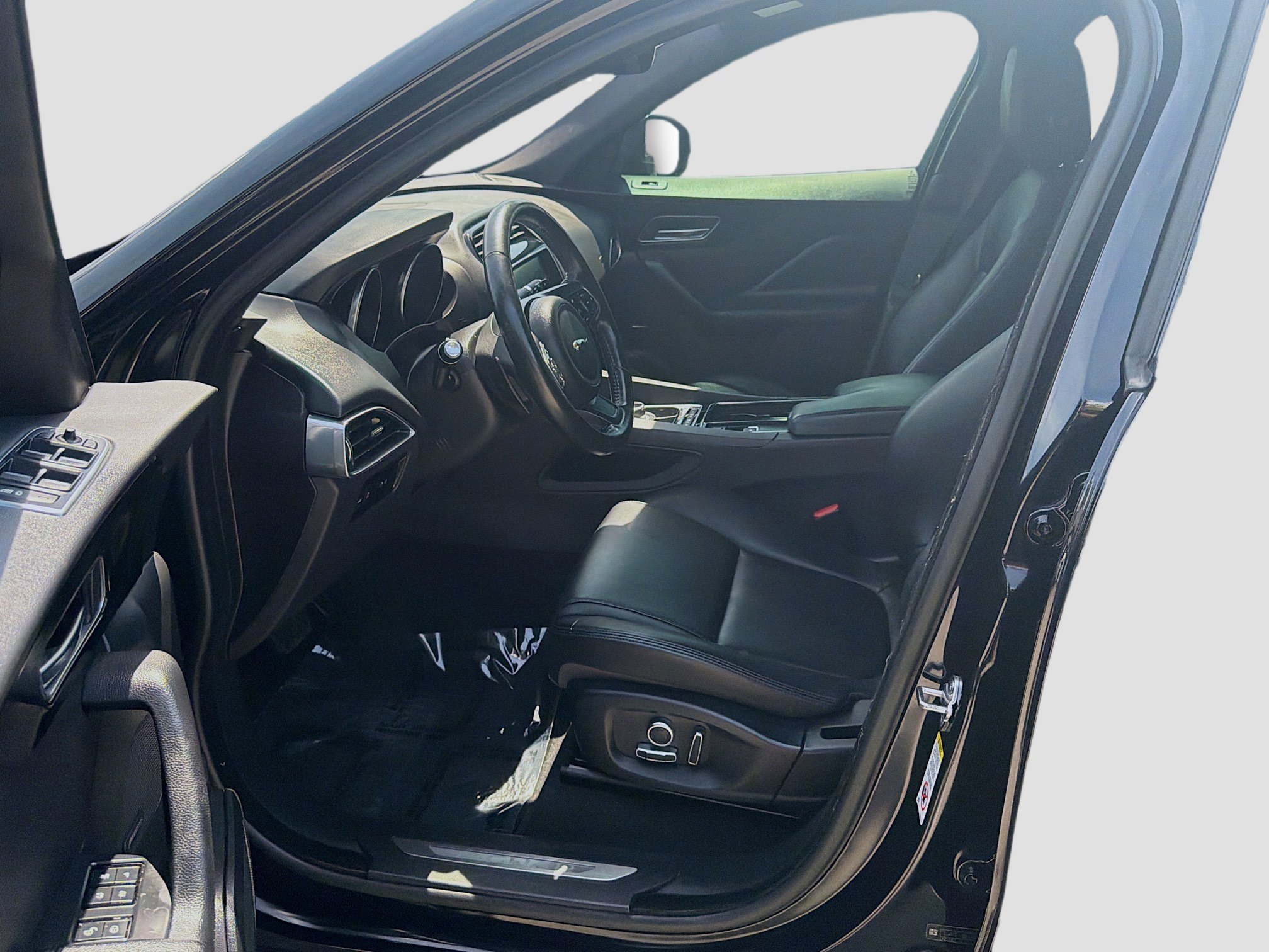 Used 2020 Jaguar F-PACE Premium AWD/4WD image 19