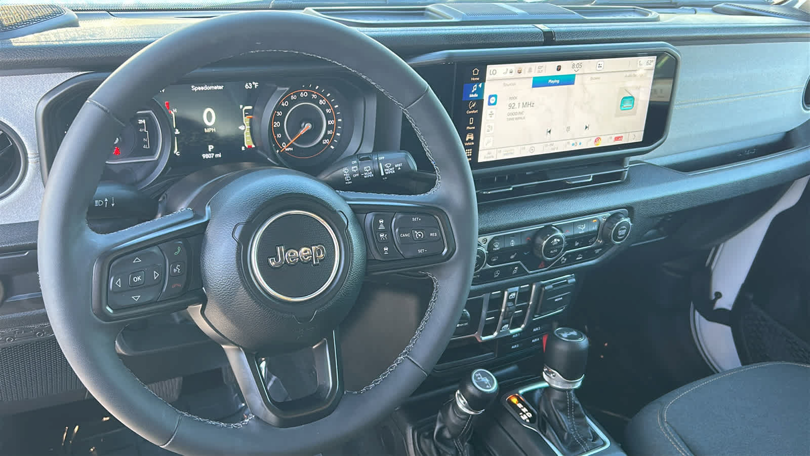 Used 2025 Jeep Wrangler Unlimited Sport AWD/4WD image 10