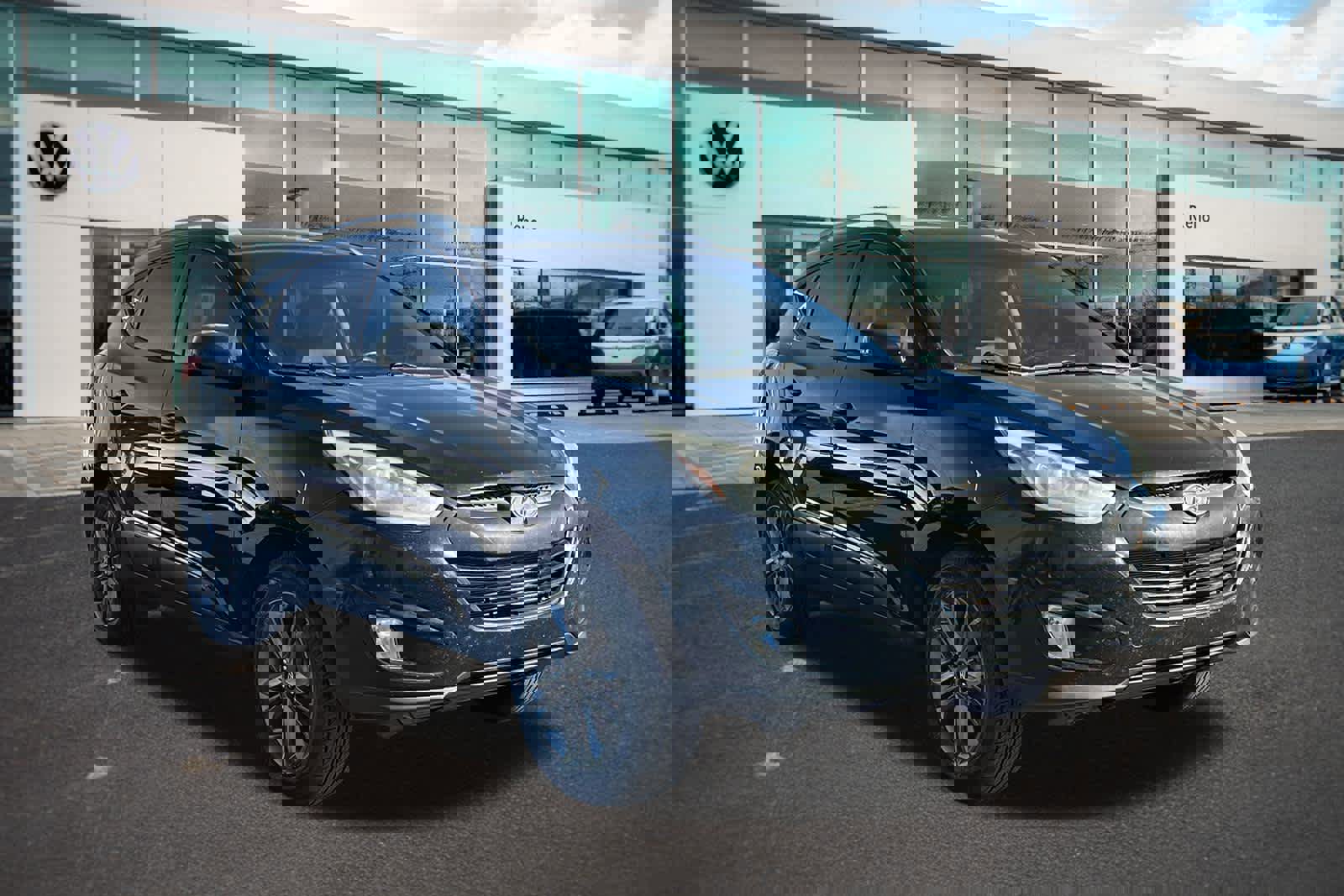 Used 2015 Hyundai Tucson SE image 3