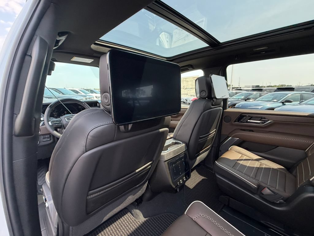 New 2026 GMC Yukon XL Denali Ultimate AWD/4WD image 40