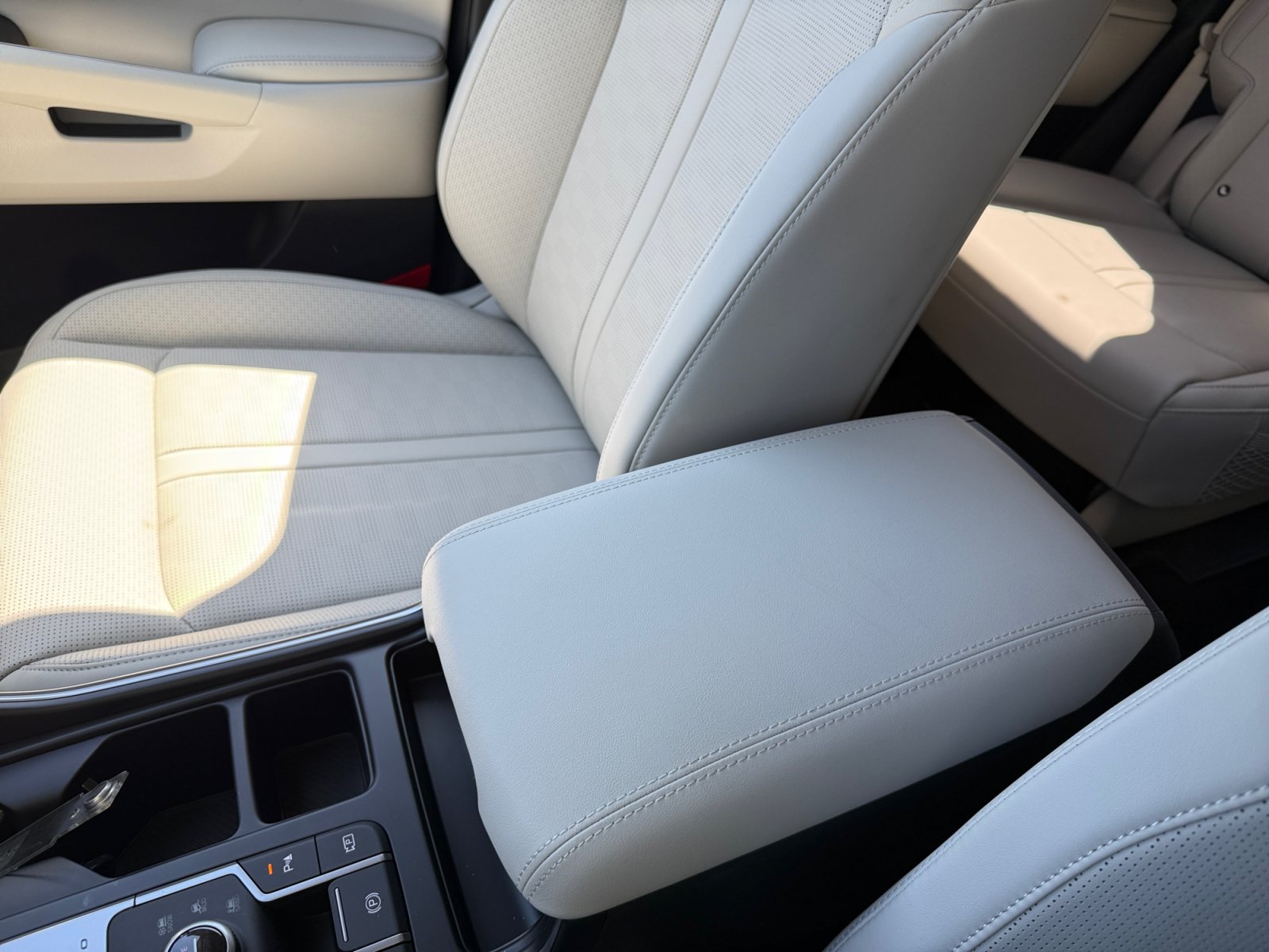 New 2026 Kia Sorento EX AWD/4WD image 14