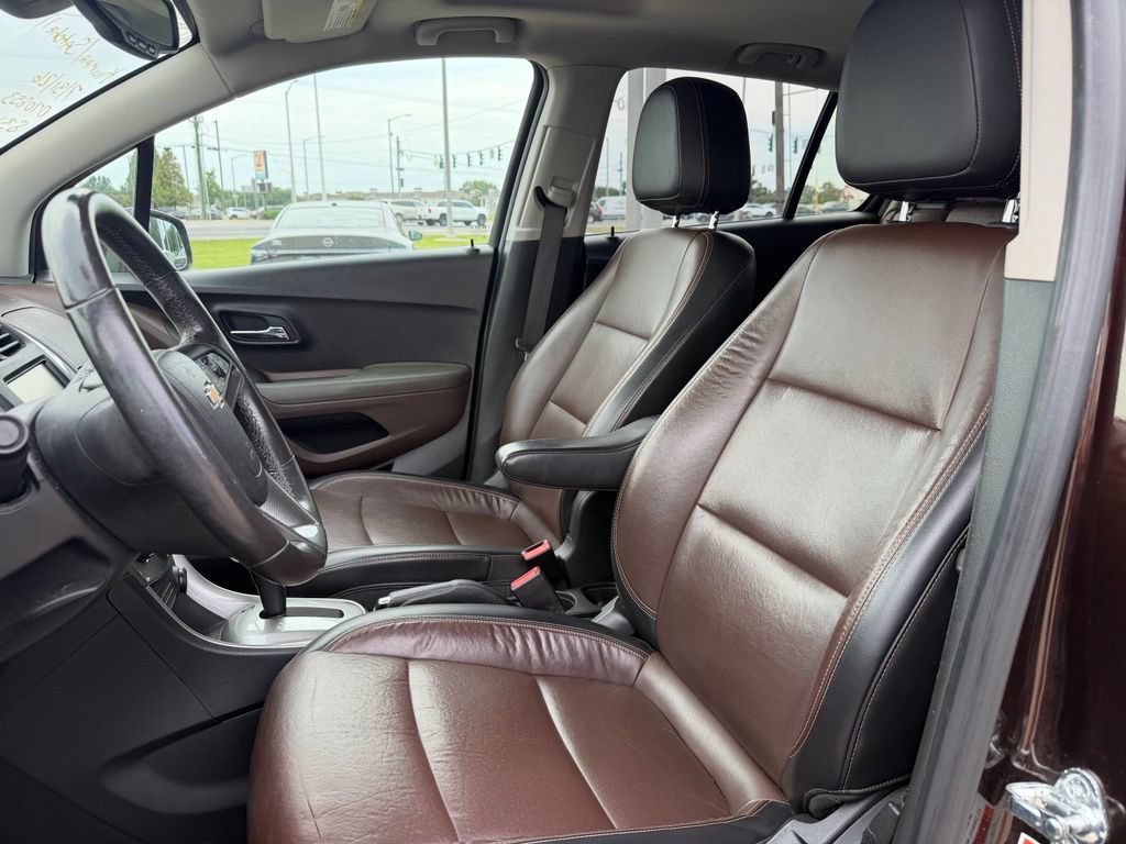 Used 2015 Chevrolet Trax LTZ w/ LPO, Protection Package FWD image 7
