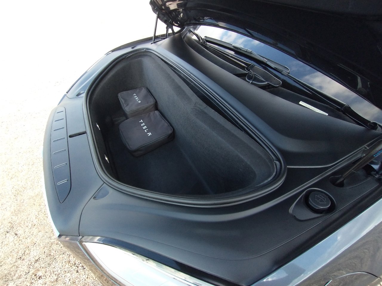 Used 2020 Tesla Model X Performance image 58