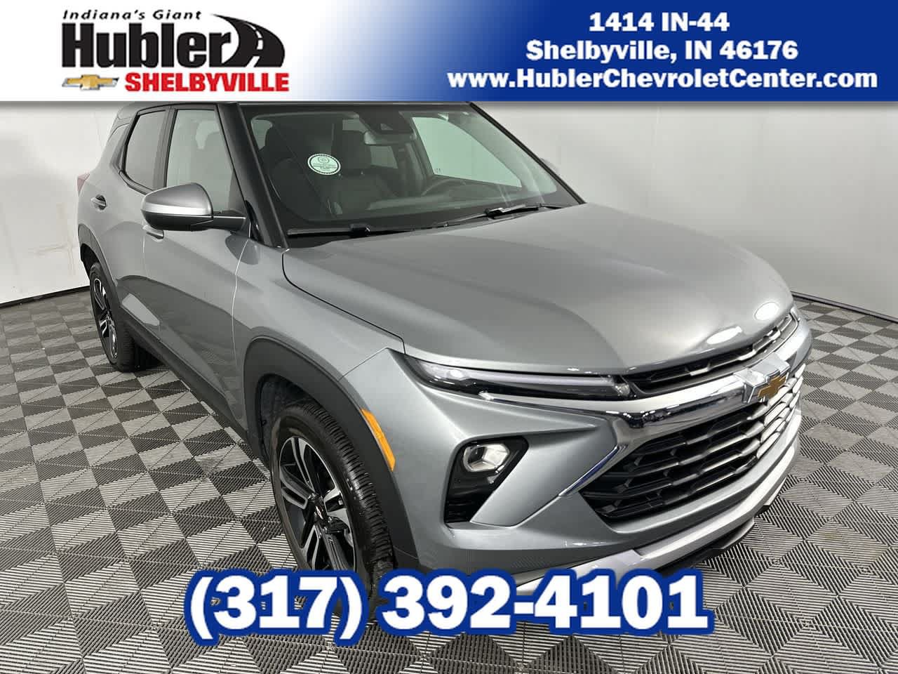 Used 2024 Chevrolet TrailBlazer LT w/ Convenience Package AWD/4WD image 1
