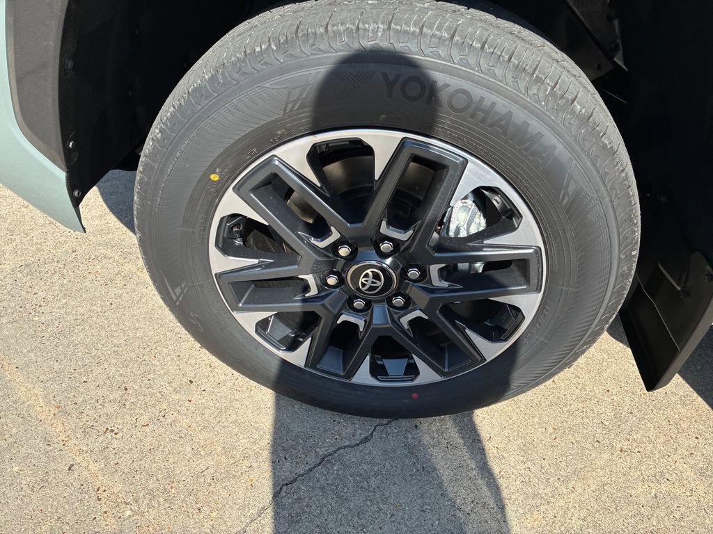 New 2026 Toyota Tundra Limited image 31