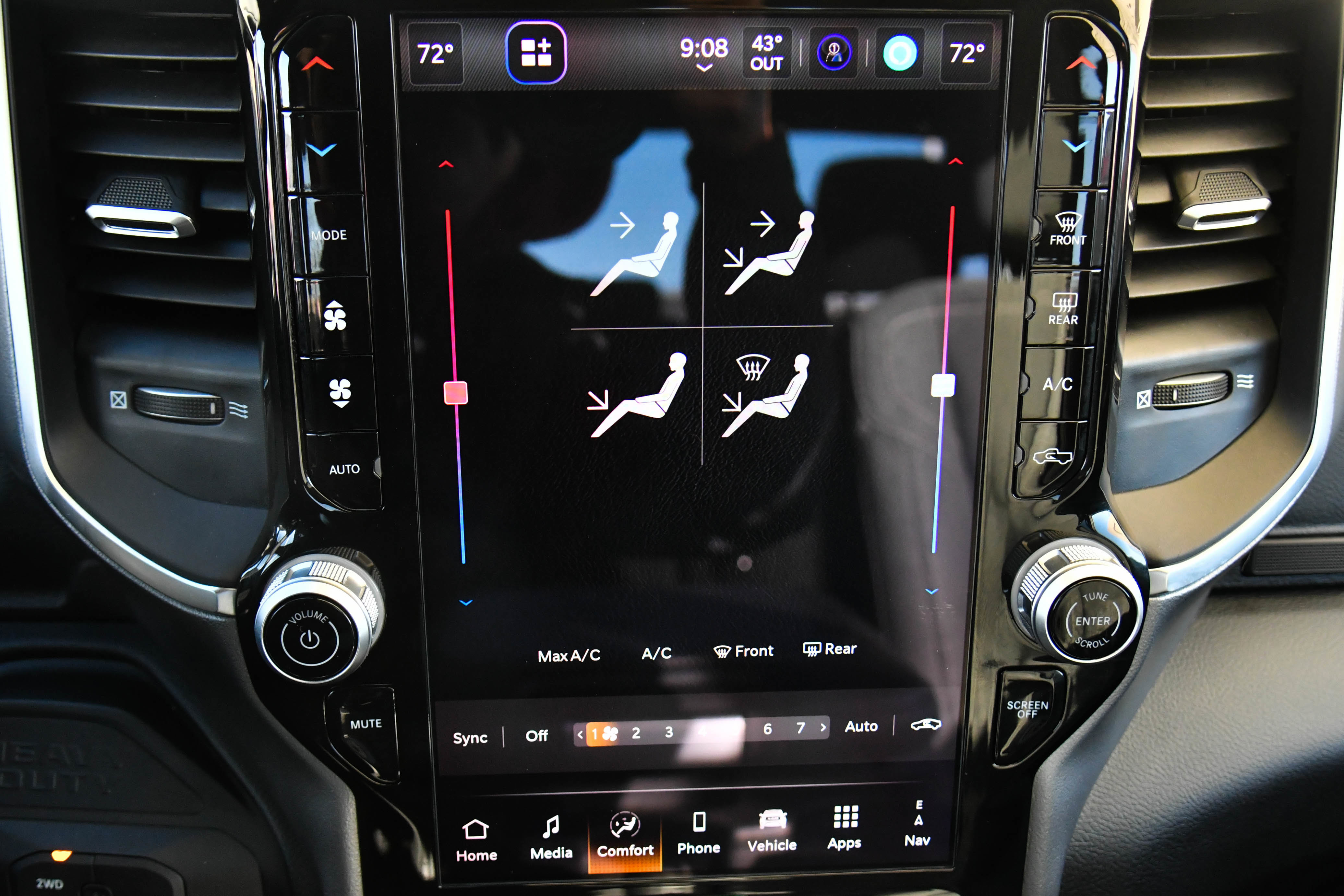 Used 2025 RAM 2500 Big Horn image 25