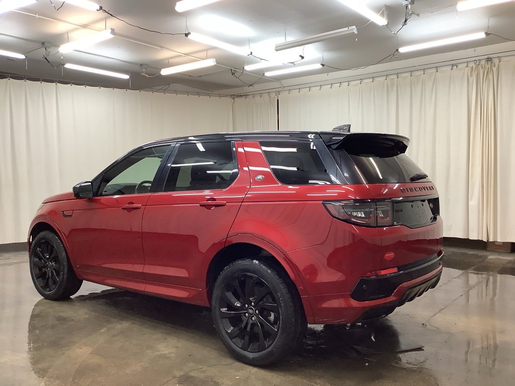 Used 2021 Land Rover Discovery Sport SE R-Dynamic image 9