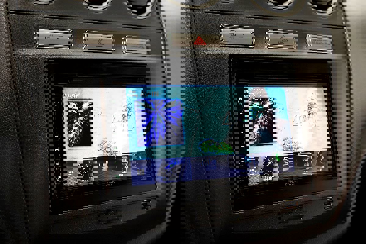 Used 2012 Ford Transit Connect XLT Premium image 25