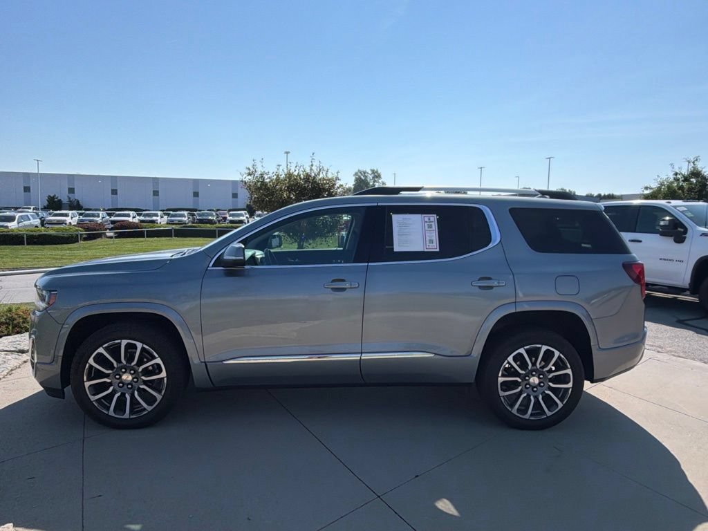 Used 2023 GMC Acadia Denali AWD/4WD image 5