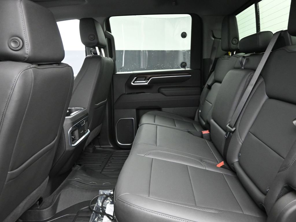New 2026 GMC Sierra 2500 SLT w/ SLT Convenience Package image 11