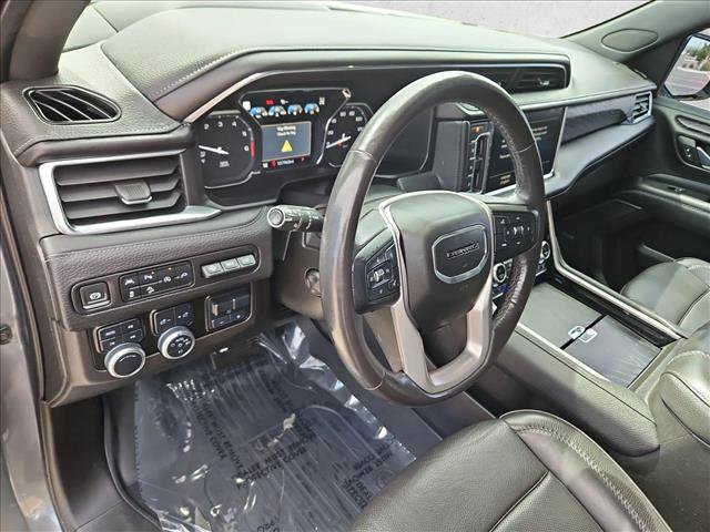 Used 2021 GMC Yukon Denali w/ Denali Premium Package AWD/4WD image 10