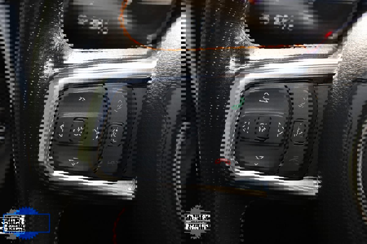 Used 2023 Jeep Gladiator Mojave w/ Cold Weather Group image 34