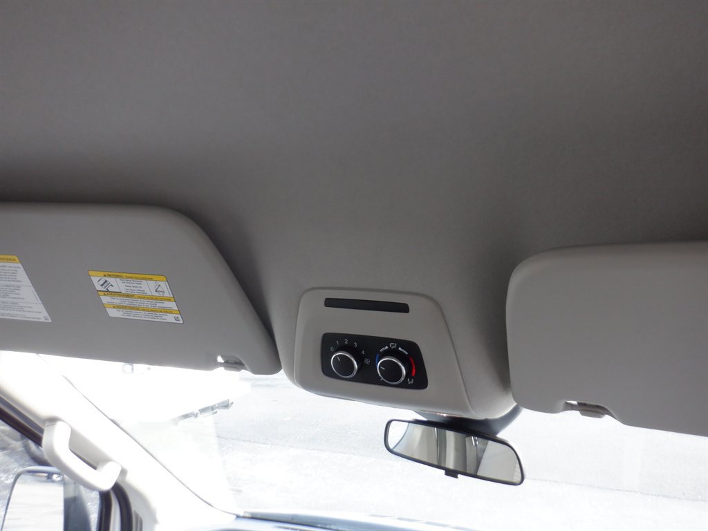 Used 2023 Ford Transit 350 XLT image 10