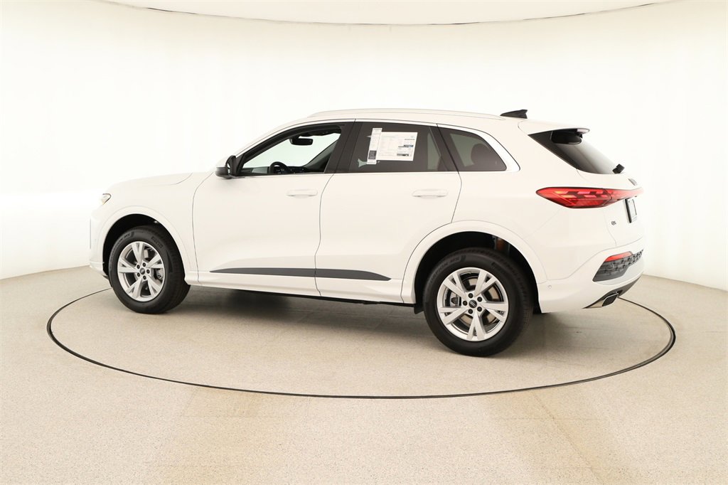 New 2025 Audi Q5 Premium image 3