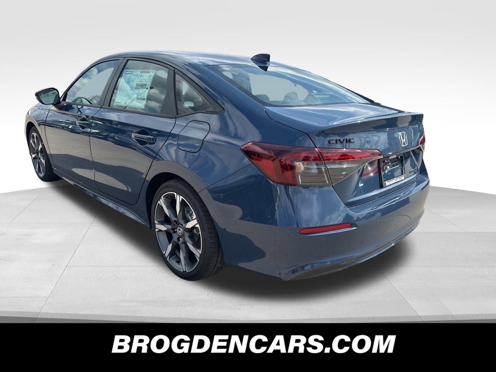 Certified 2026 Honda Civic Sport Touring image 5