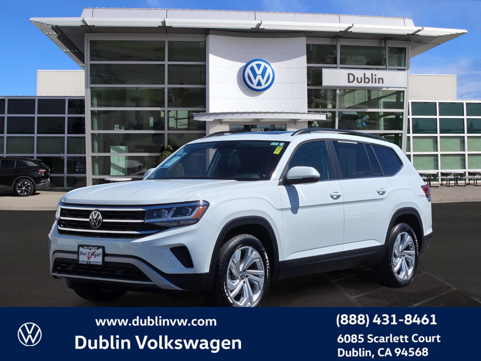 Certified 2023 Volkswagen Atlas SE w/ Panoramic Sunroof Package FWD image 8
