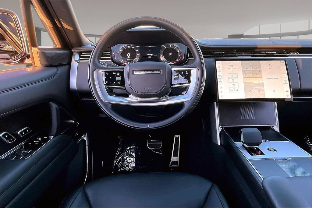 Certified 2024 Land Rover Range Rover Long Wheelbase Autobiography AWD/4WD image 8