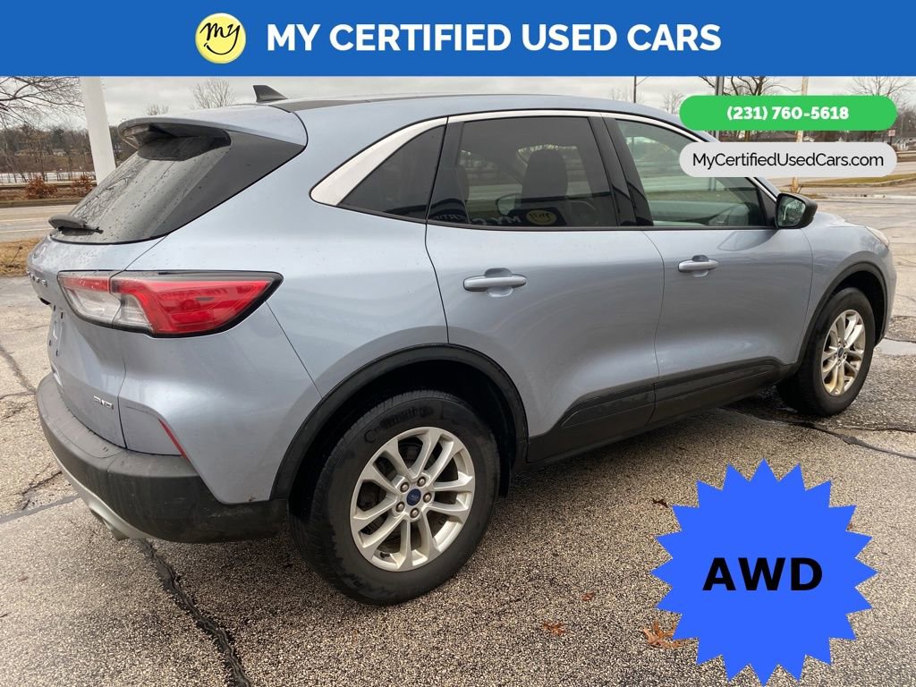 Used 2022 Ford Escape SE w/ Cold Weather Package image 5