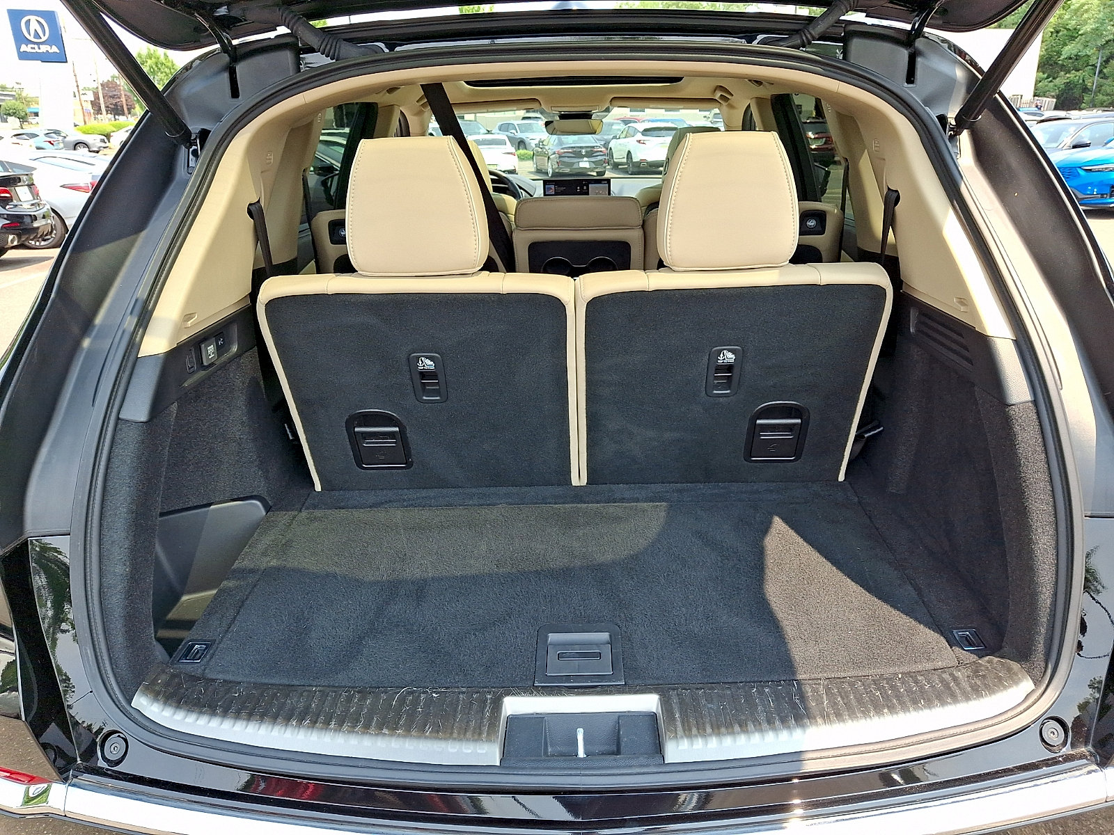 Certified 2023 Acura MDX w/ Advance Package AWD/4WD image 28