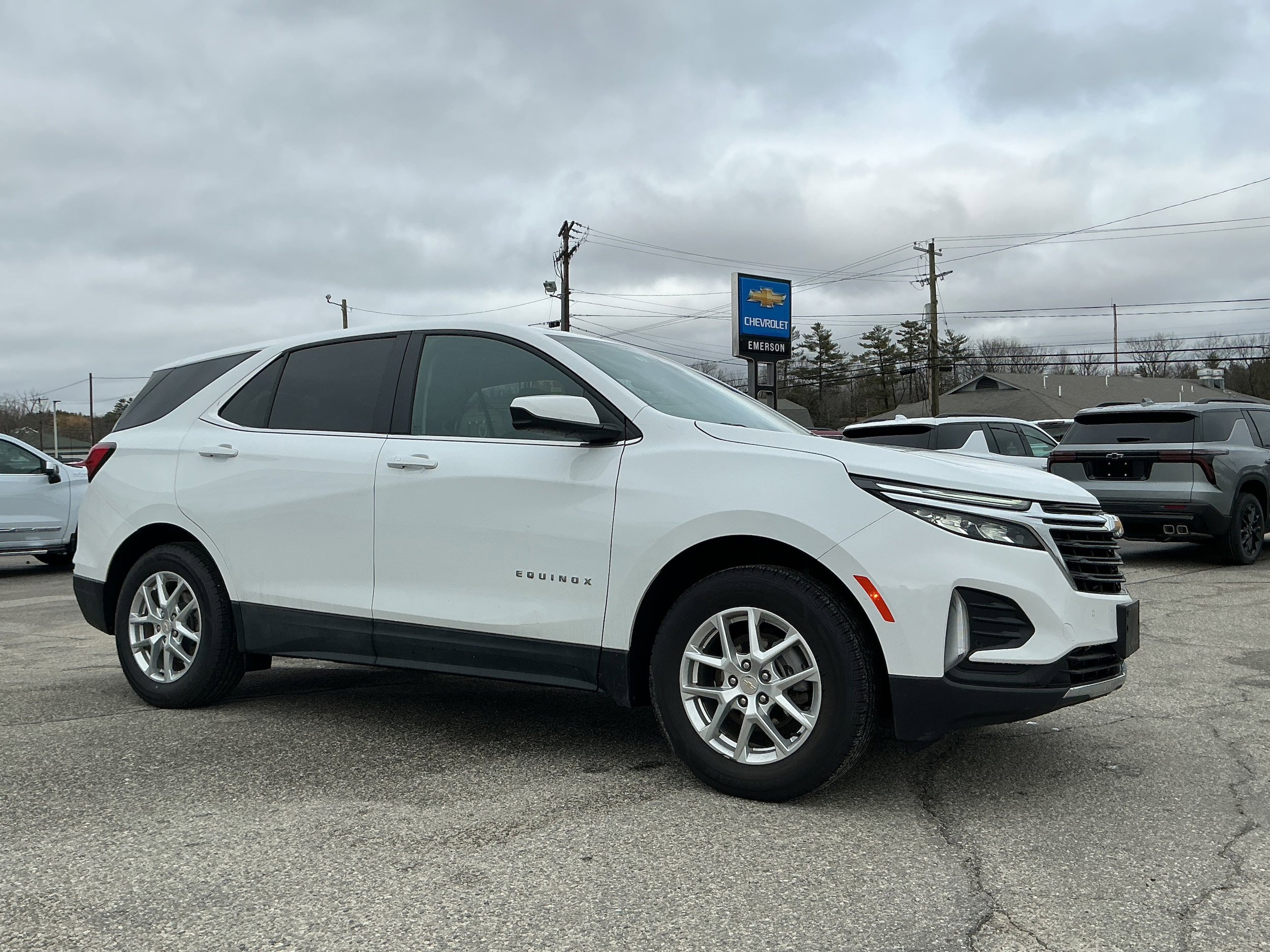 Certified 2024 Chevrolet Equinox LT AWD/4WD image 2