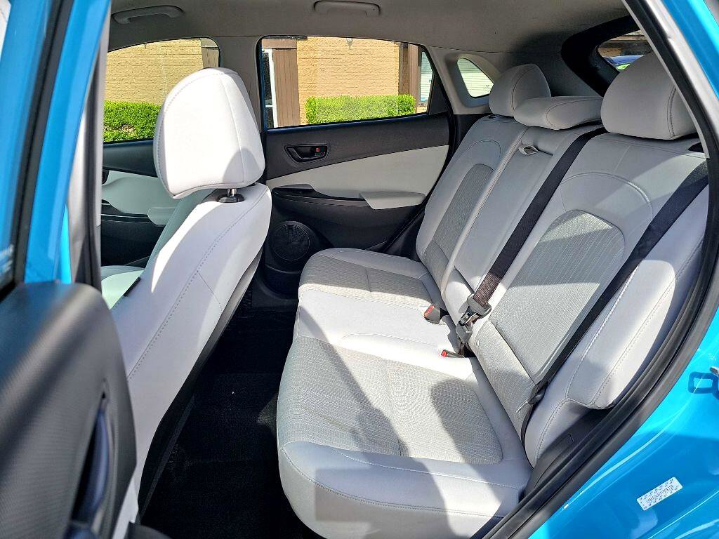 Used 2023 Hyundai Kona SEL image 15
