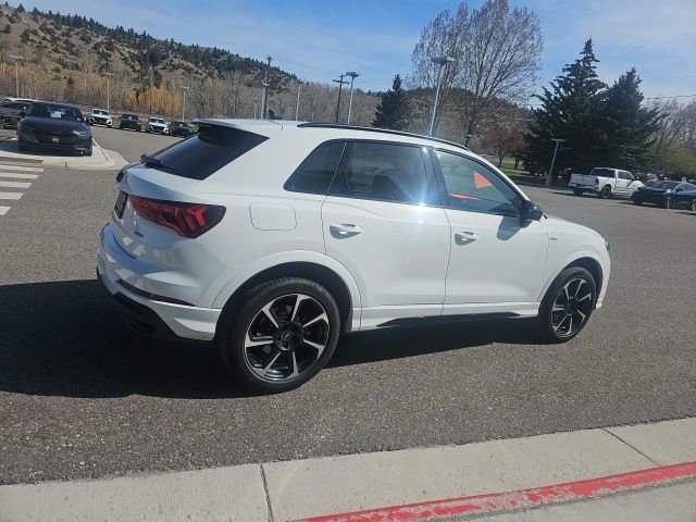 Used 2025 Audi Q3 2.0T Premium Plus w/ Premium Plus Package image 4