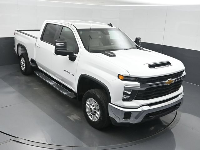 Used 2026 Chevrolet Silverado 2500 LT AWD/4WD image 34
