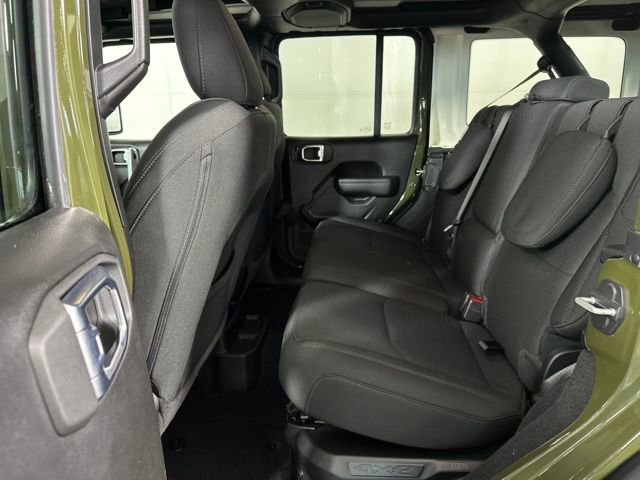 Used 2023 Jeep Wrangler Unlimited w/ Sun & Screen Package image 25