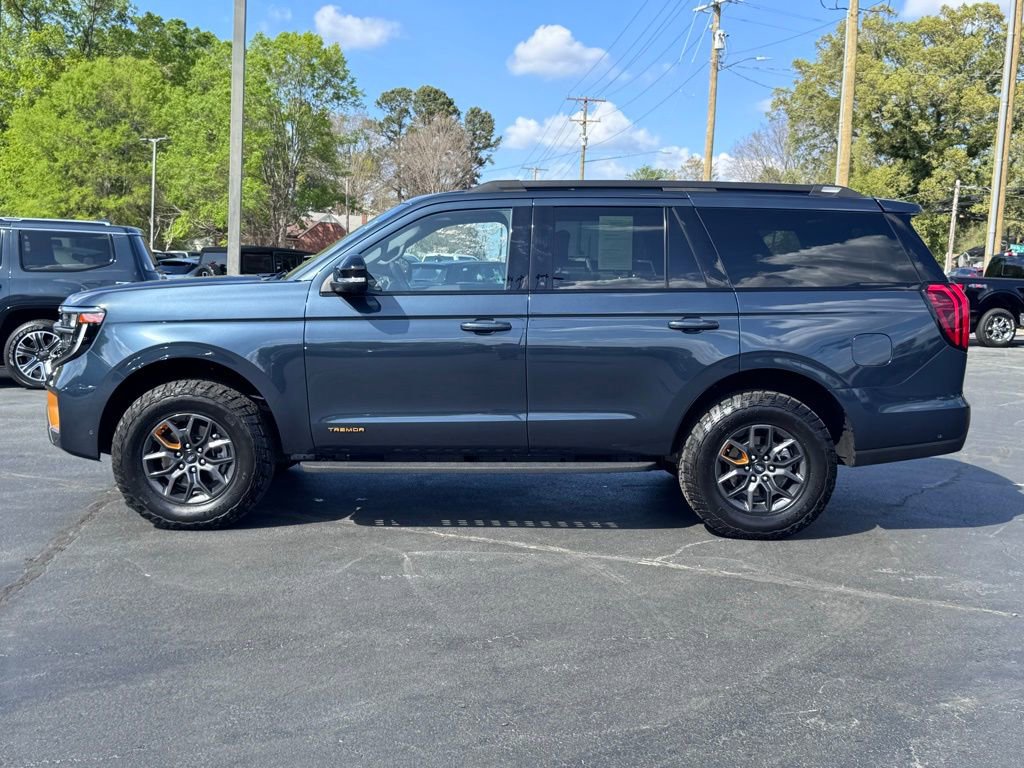 Used 2025 Ford Expedition Tremor image 3