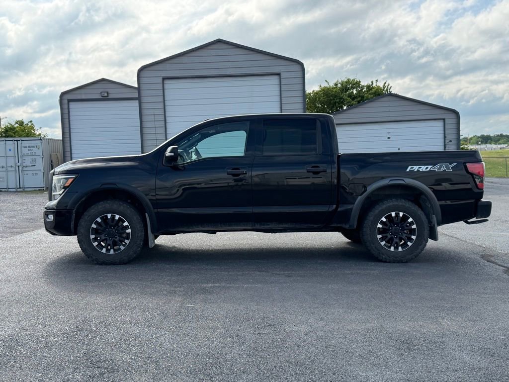 Used 2021 Nissan Titan PRO-4X w/ Pro-4x Convenience Package AWD/4WD image 8