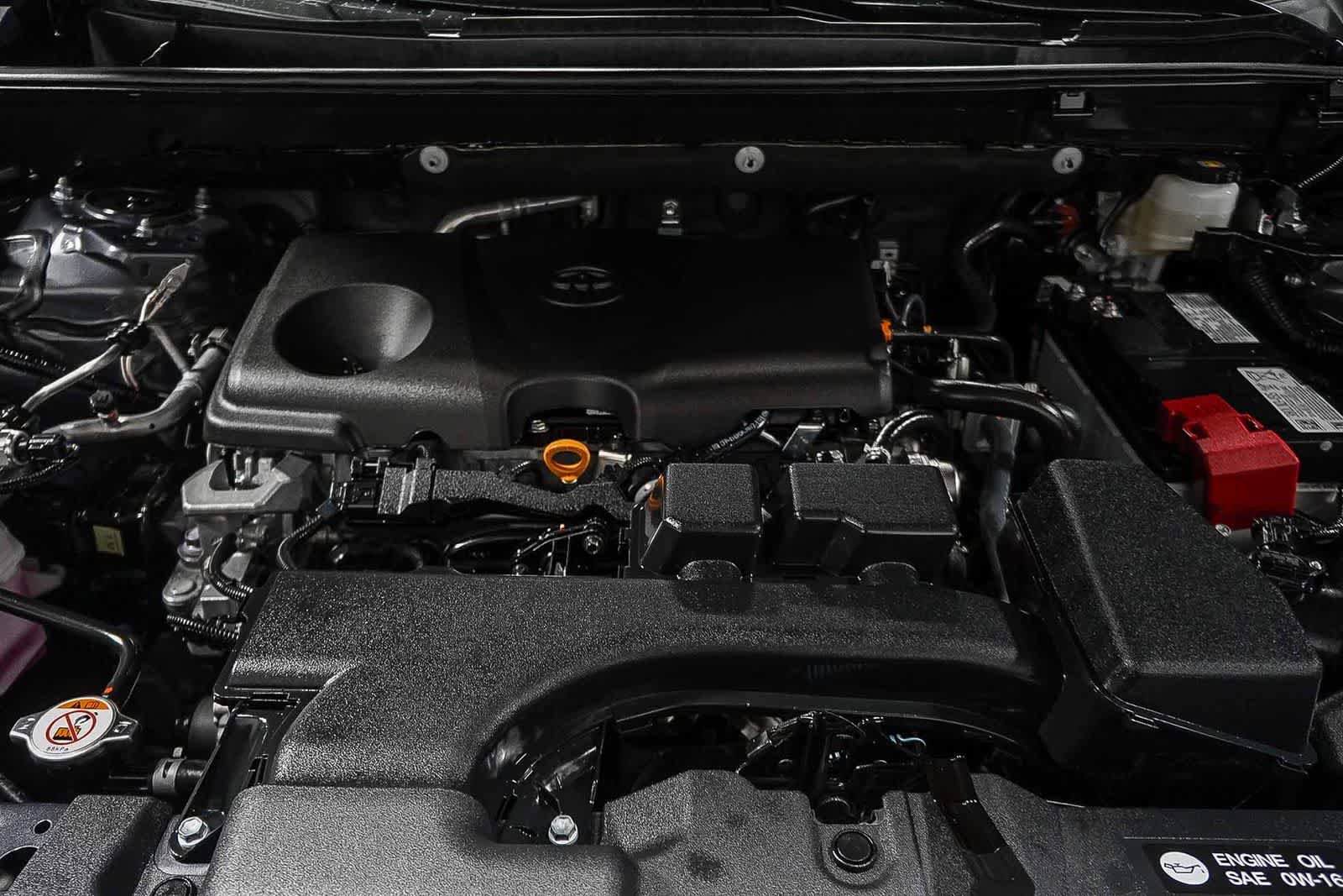 Certified 2025 Toyota RAV4 XLE FWD image 30