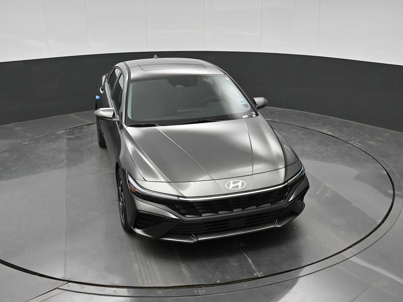 New 2026 Hyundai Elantra Limited FWD image 29