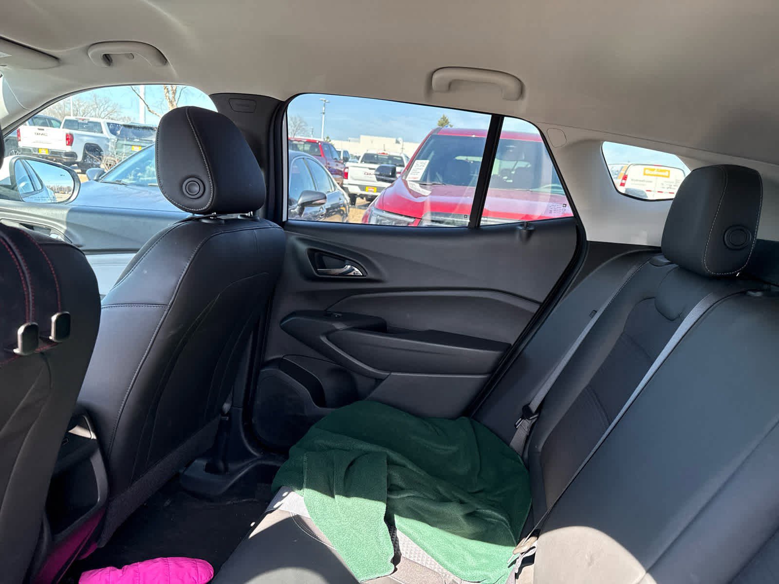 Used 2024 Chevrolet Trax LT w/ Driver Confidence Package image 8