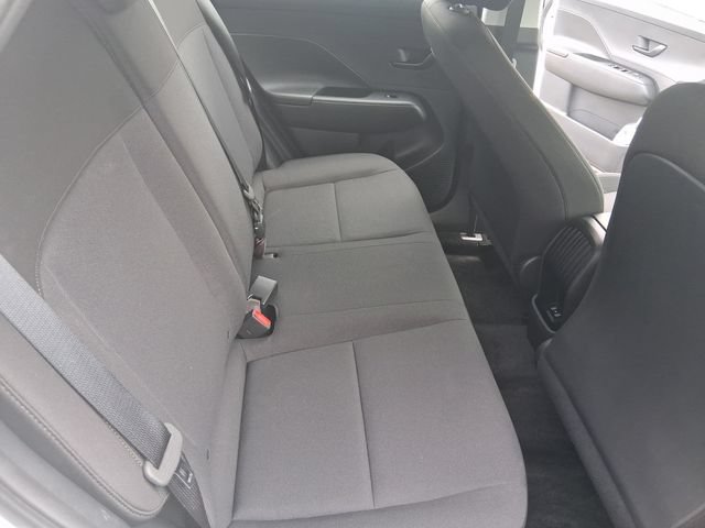 Used 2026 Hyundai Kona SE FWD image 18