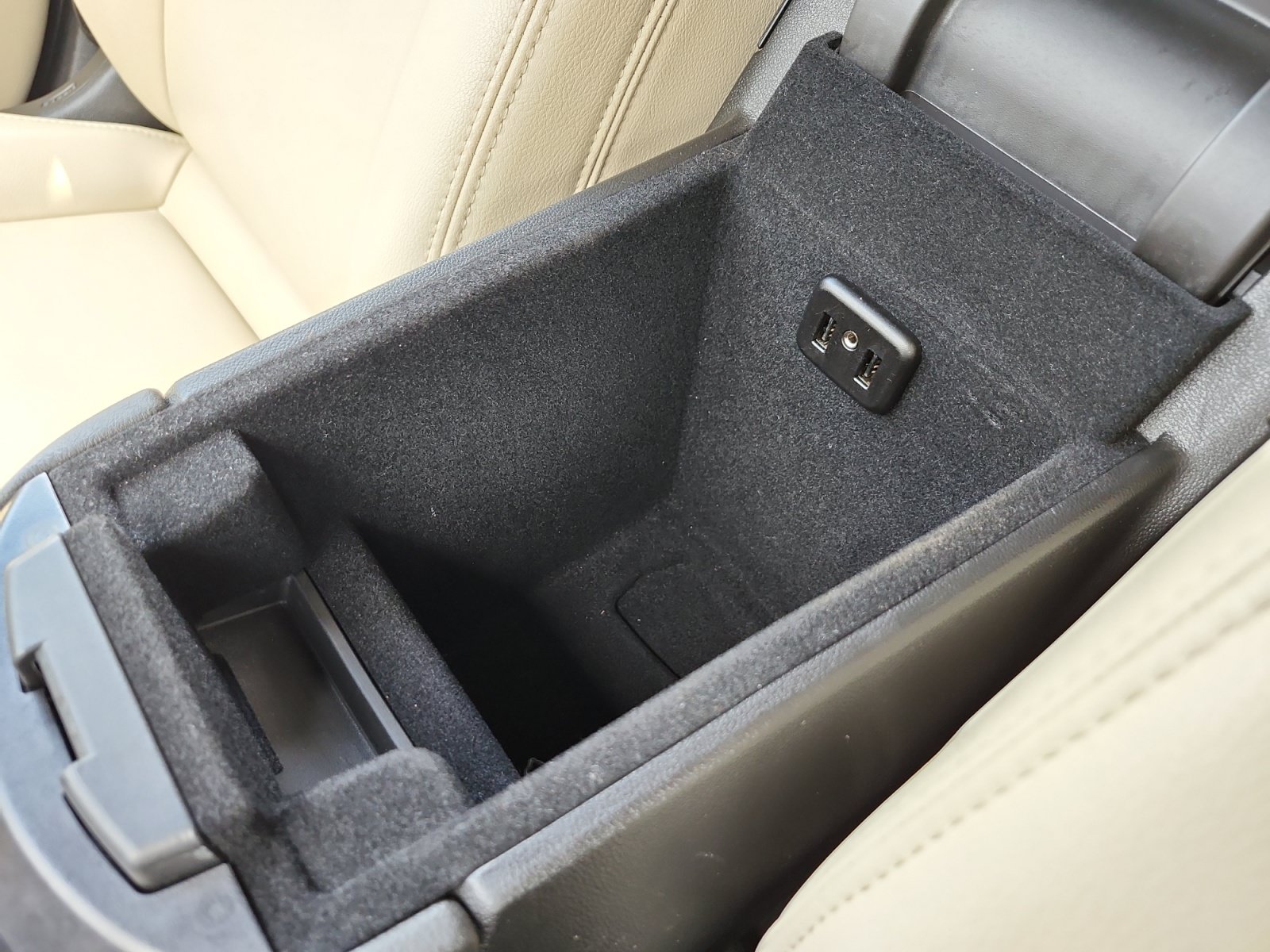 Used 2019 Cadillac XT5 AWD image 23