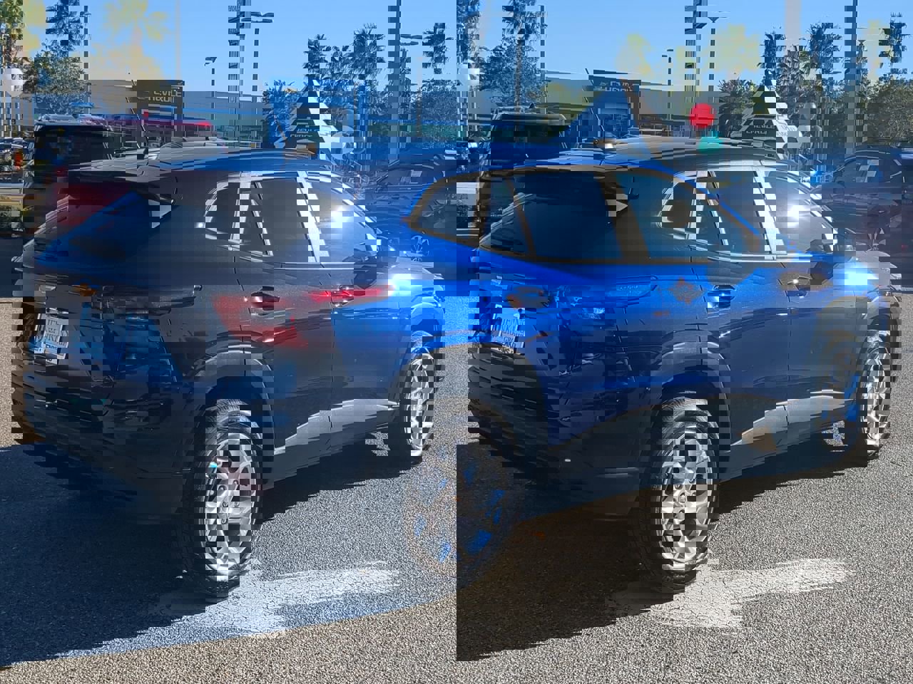 Used 2024 Chevrolet Trax LS w/ LS Convenience Package image 4