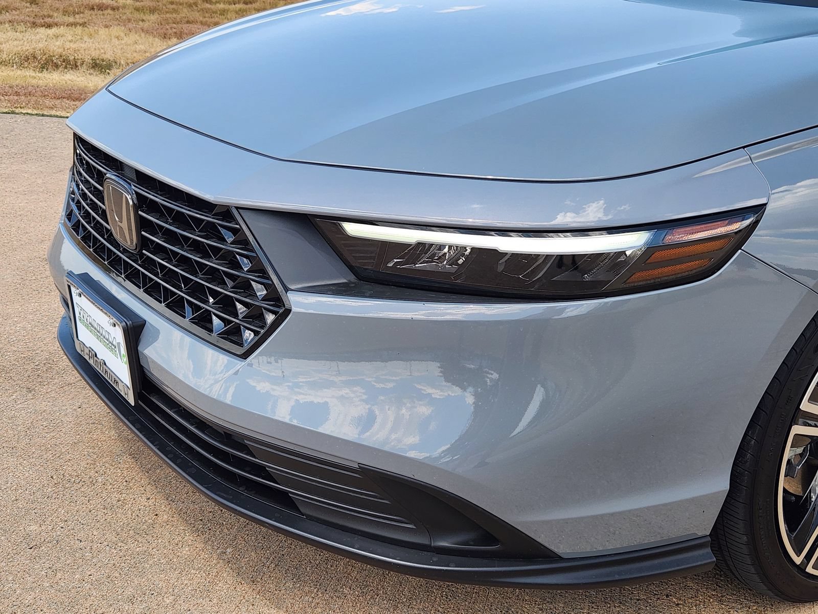 Used 2025 Honda Accord Sport image 10